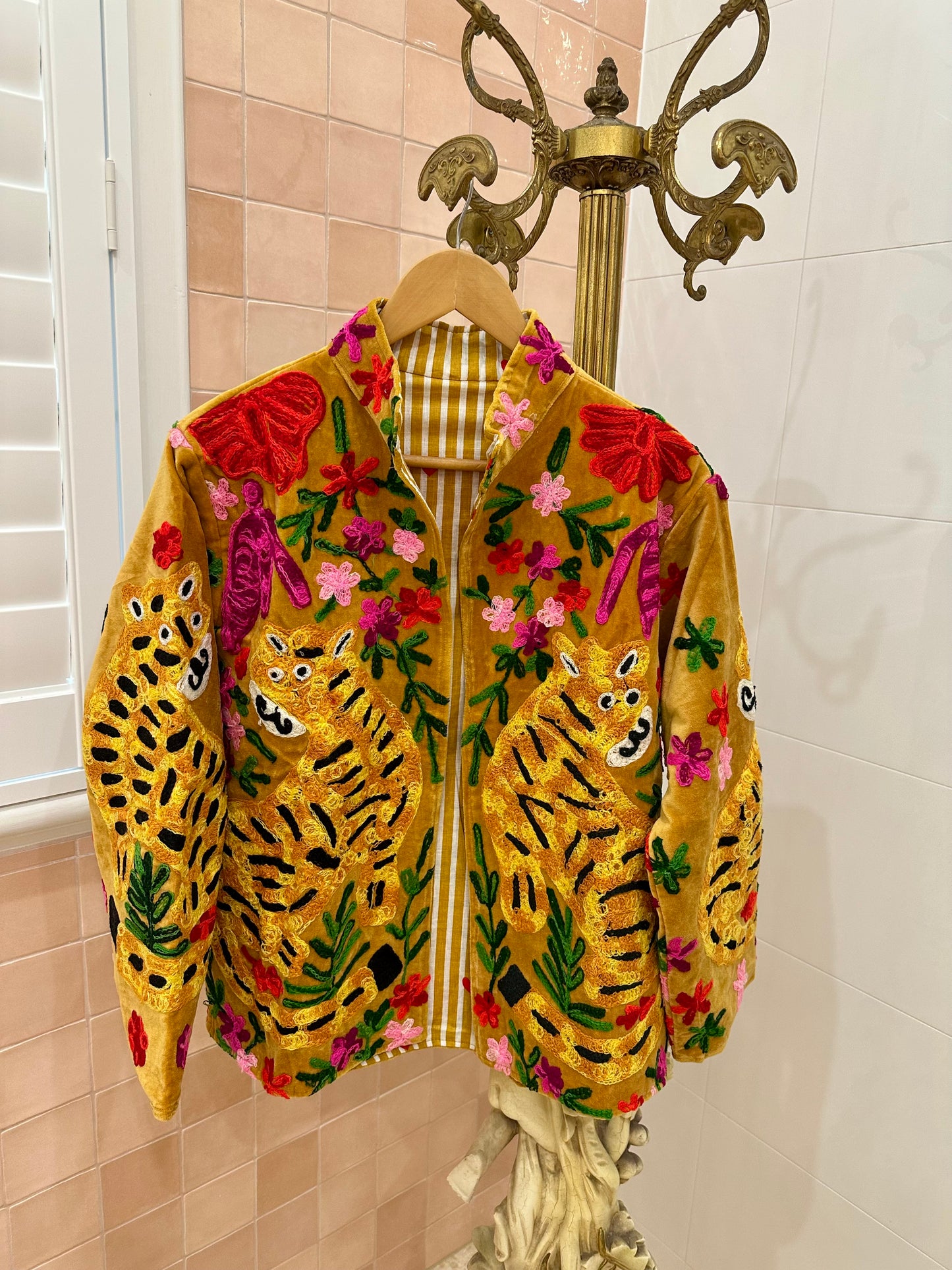 Suswani Velvet Jacket - Golden Tiger