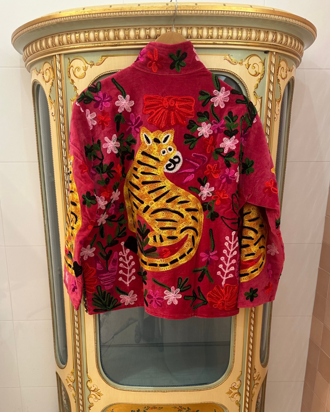 Suswani Velvet Jacket - Fuchsia Pink Tiger